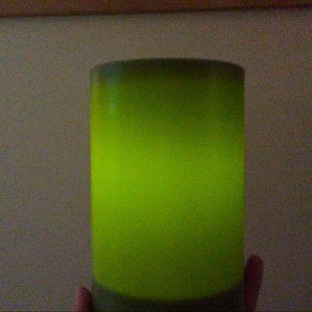 Large Flameless LED programmable candles - Picture 5 of 11